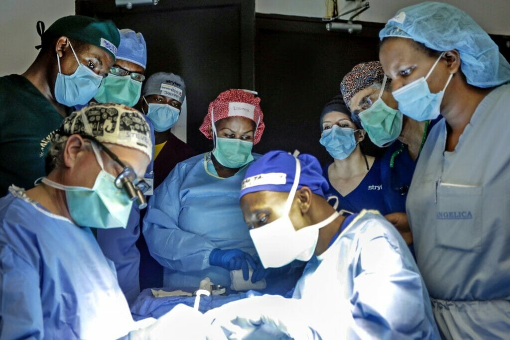 RWA 2019 Rwinkwavu Surgical Rotation Day One 008 FTF 1 1